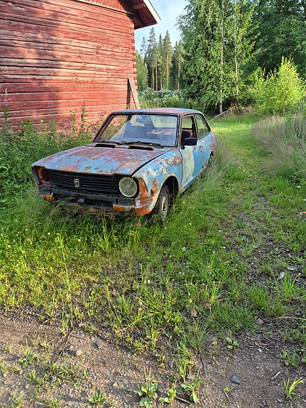 Toyota varaosa-auto / projektiauto
