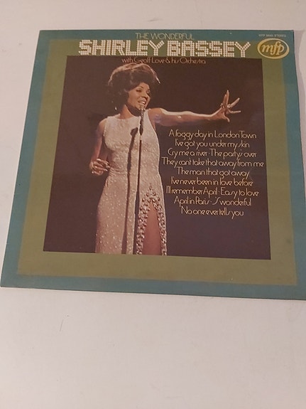Shirley Bassey – The Voice of Shirley Bassey LP-vinyyli