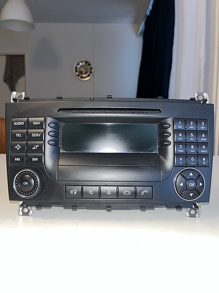 Mercedes-Benz Audio 20 BE 6091 soitin