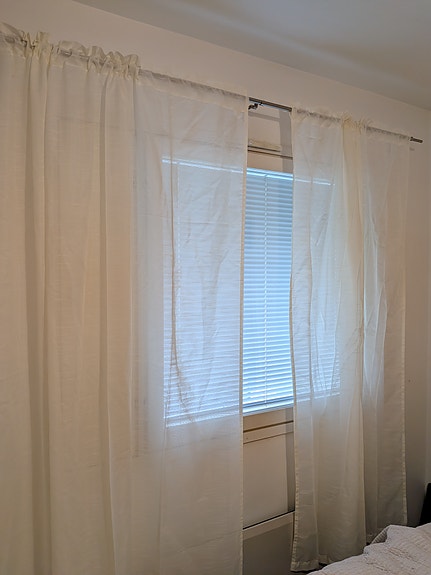 IKEA valkoiset verhot
