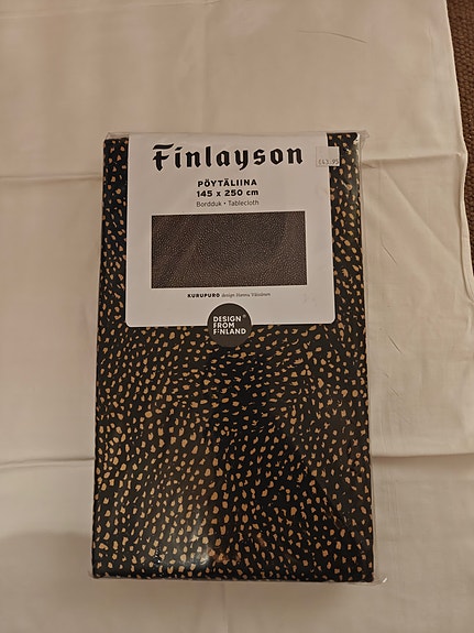 Finlayson x Hannu Väisänen kurupuro pöytäliina