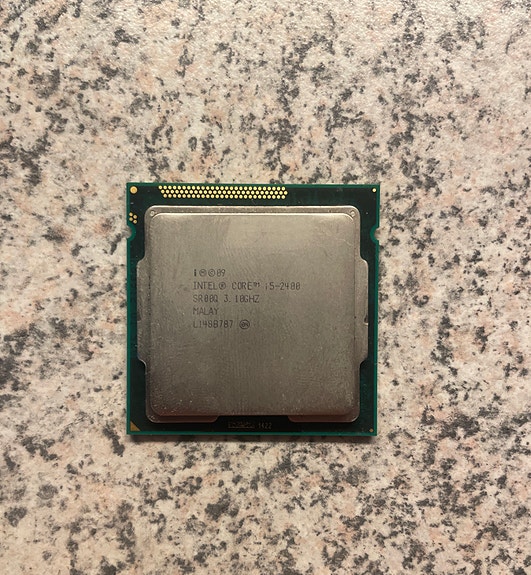 Intel i5 2400