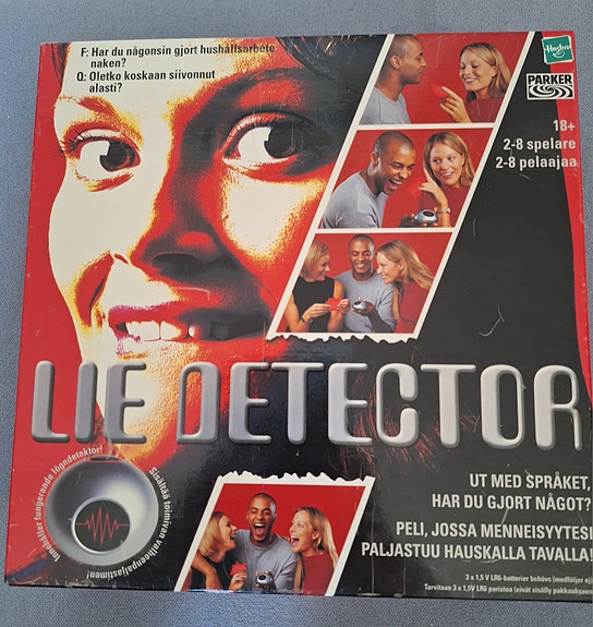 Myydään Lie Detector lautapeli