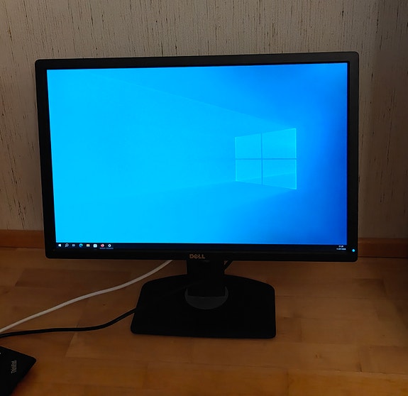 Dell U2412 ips 1920x1200