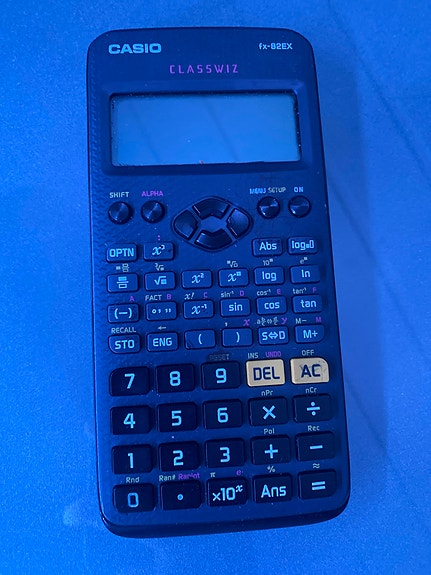 Casio fx-85GT PLUS funktiolaskin musta