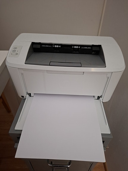 HP lasertulostin m110w