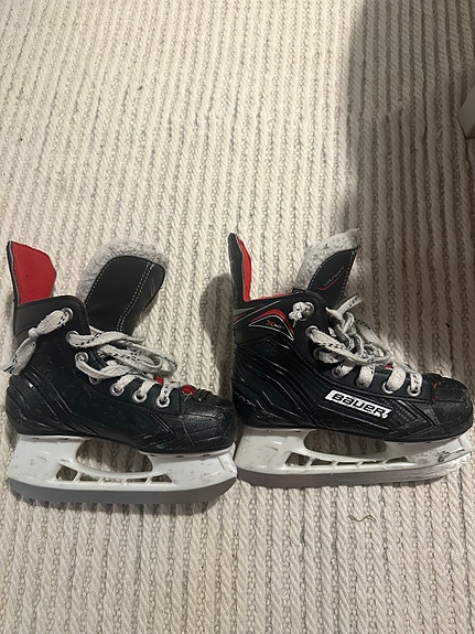 Bauer vapor lasten jääkiekkoluistimet koko 31 (youth 12)