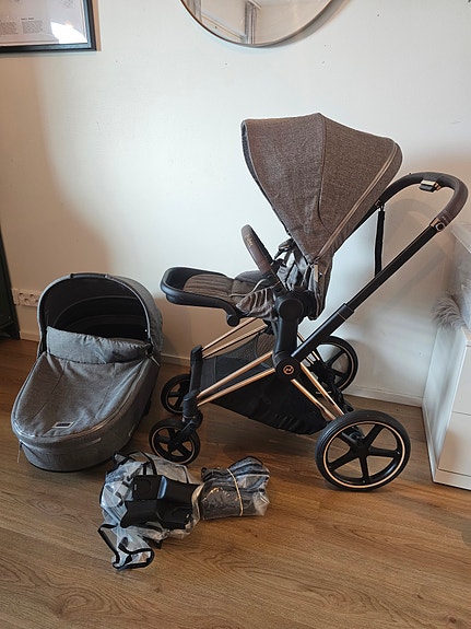 Cybex Priam 4 yhdistelmä vaunut
