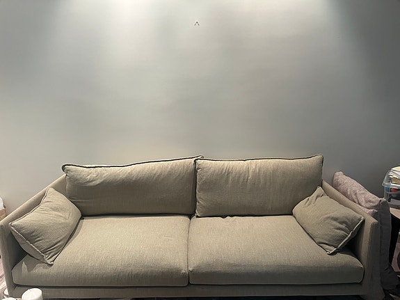 Beige sohva