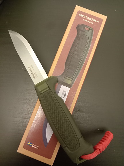 Morakniv Amberg puukko, deep forest.