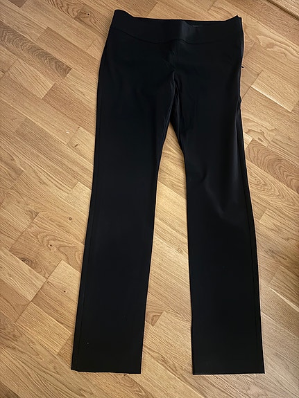 Unused black pants (WEEKDAY)