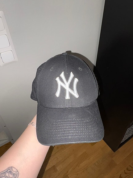 New era lippis
