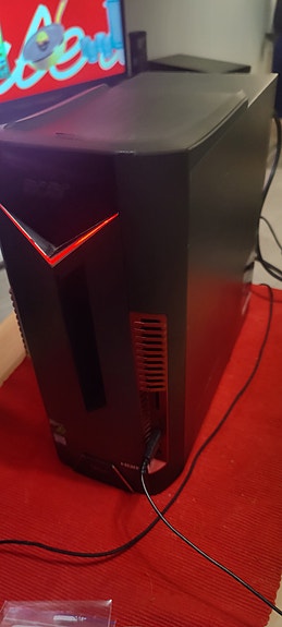 Acer Nitro n50-600 pöytätietokone (tai osaksi) (ei oo sivupaneli)