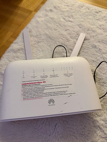 Huawei 4G reititin valkoinen