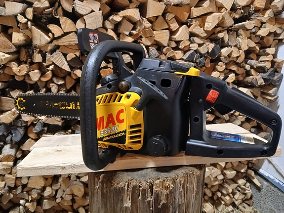 Mcculloch 835 moottorisaha