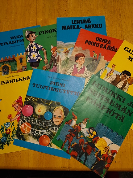 Vanha lastenkirja 8kpl