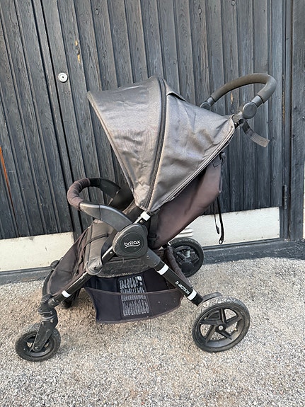 Britax Kokoontaittuvat B-MOTION 4 -rattaat