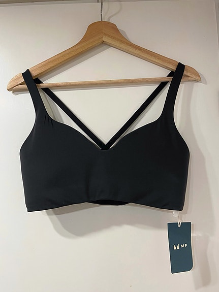 MyProtein Tempo Twist Back Sports Bra