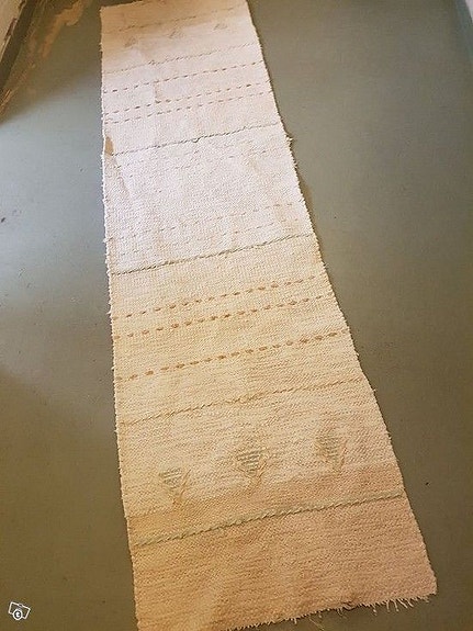 Räsymatto pitkä valkoinen 75x285cm
