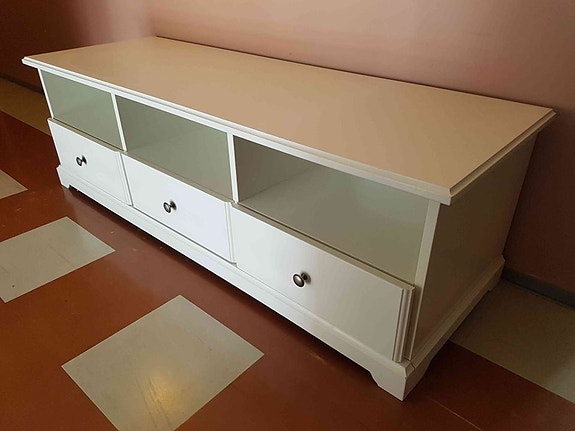 Ikea LIATORP Tv-taso 145x49x45cm
