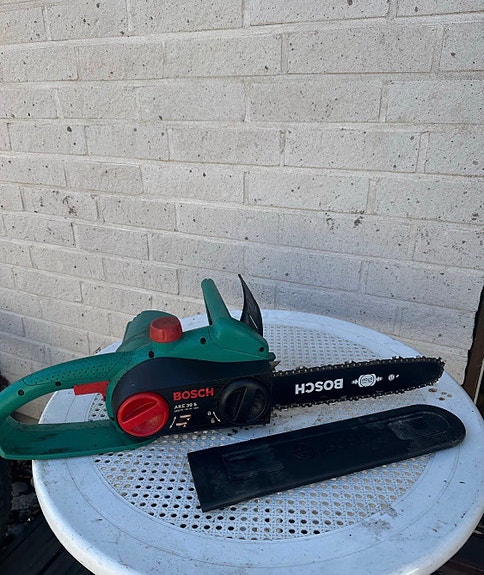 Bosch AKE 30 S sähköketjusaha, 1800W – toimiva