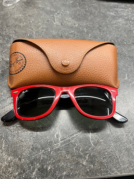 Ray-Ban Wayfarer punainen