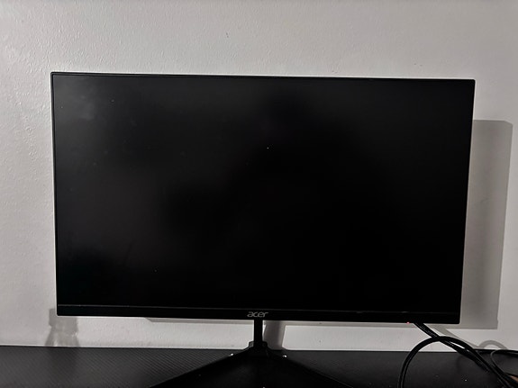 Acer 24" pellinäyttö
