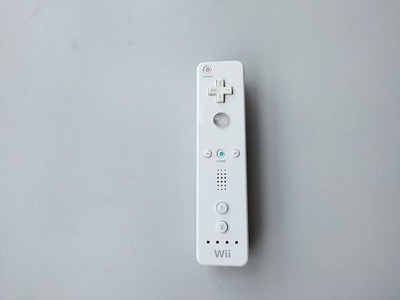 Nintendo Wii Remote (RVL-003) valkoinen