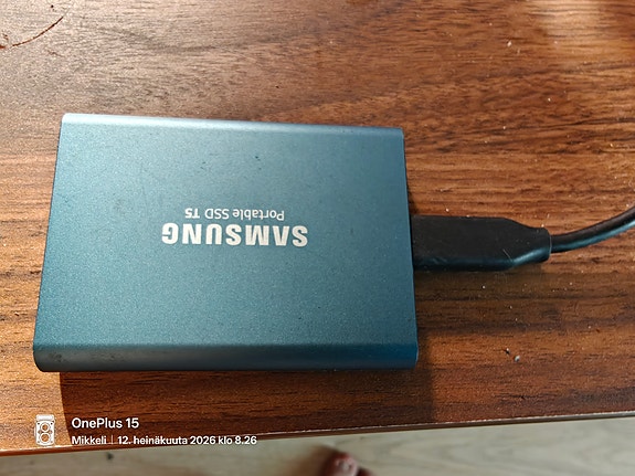 Samsung Portable SSD T5 250gigaa