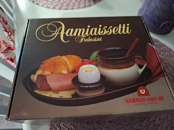 Kermansaven aamiaissetti
