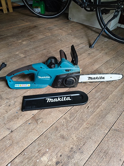 Makita ketjusaha UC3041A