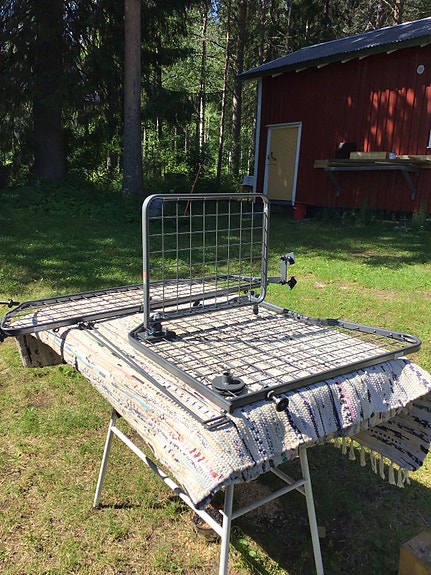Travall koiraverkko, tilanjakaja ja koiraveräjä