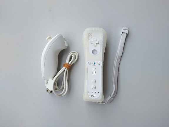 Nintendo Wii Remote + Nunchuk -setti (RVL-003)