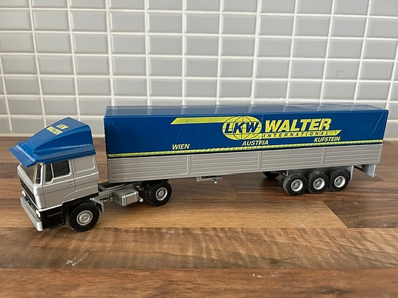 LKW Walter rekka lelu / pienoismalli metallia