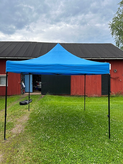 Tuulihaukka Pop-Up teltta