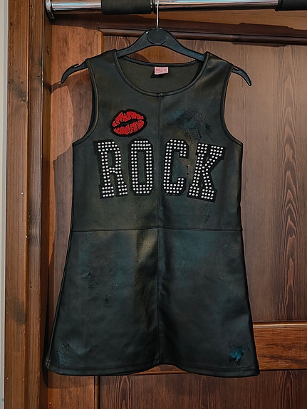 Tekonahkainen rock-minimekko 140 cm