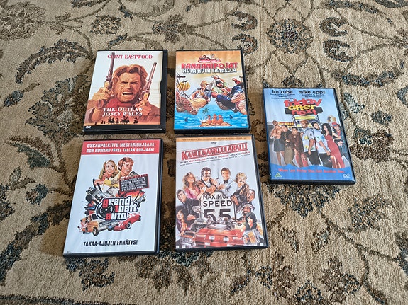 VHS ja DVD elokuvat