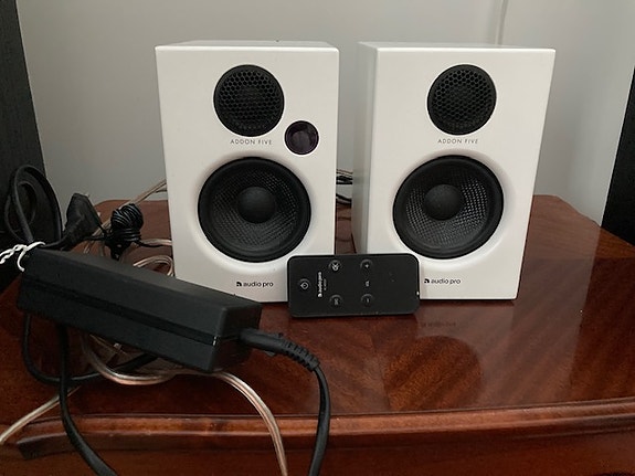 Audio pro Addon Five -kaiuttimet