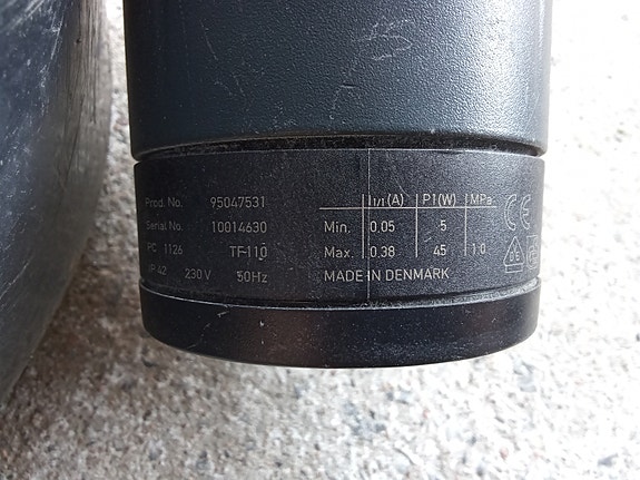 Kierto vesipumppu Alpha2 25-60 180