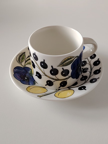Iittala Paratiisi kahvikuppi ja aluslautanen 4kpl.