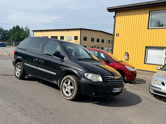 Chrysler Voyager 247tkm 3.3 bensa tomaatti Akuton Ilman Kattia