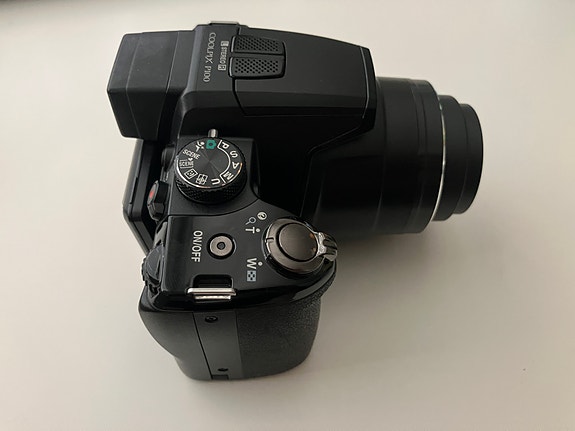 Nikon Coolpix P100
