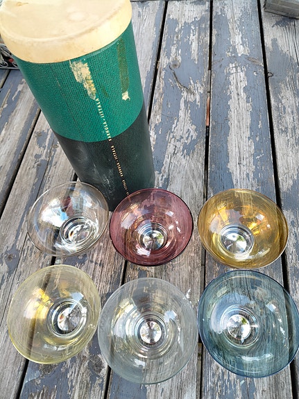 Karhula/Iittala jälkiruokamalja värilajitelma