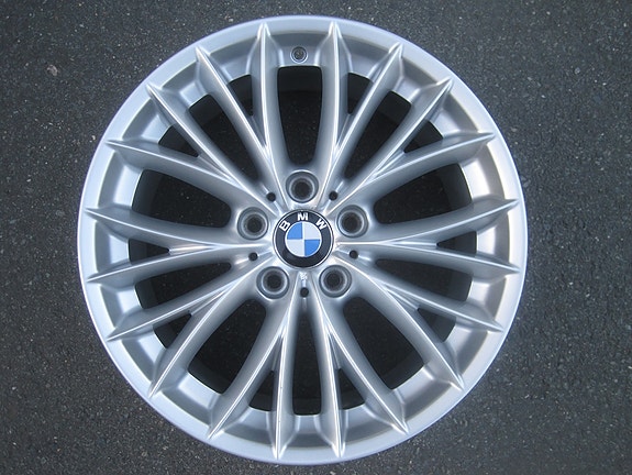 BMW alkuperäiset alumiinivanteet 18" 5x120