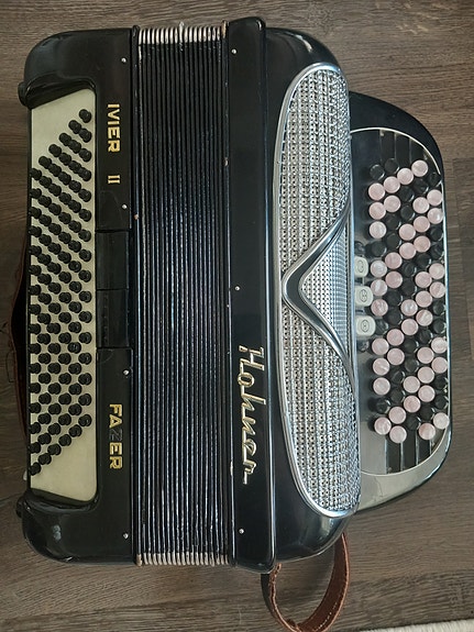 Haitari, Hohner Riviera II