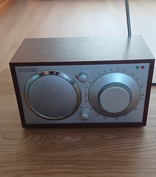 Pieni retro radio