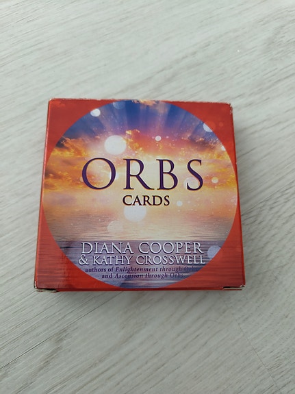 Diana Cooper Orbs Cards -korttipakka