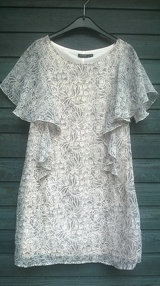 Mekko/tunika Lindex koko 40 + 5kpl huiveja