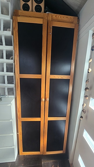 Lundia-ovet pari 40x200 cm – Mänty/Musta (80 cm leveään kaappiin)