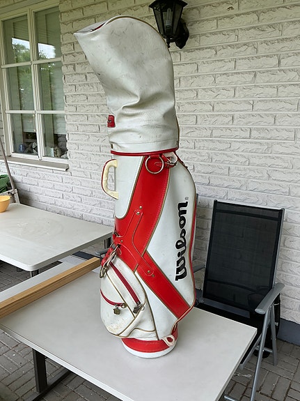 Wilson nostalginen golfbägi